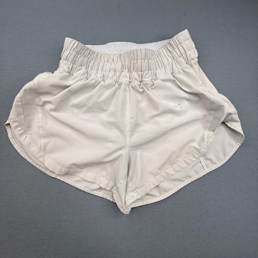 Lululemon Track That Shorts Womens 6 Beige‎ High Rise Lined Athletic Running